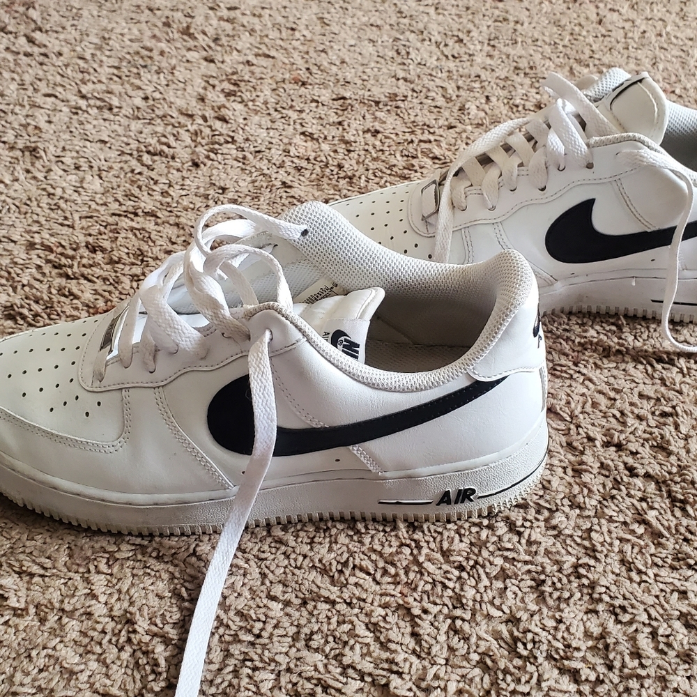 Air Force 1s - image 4